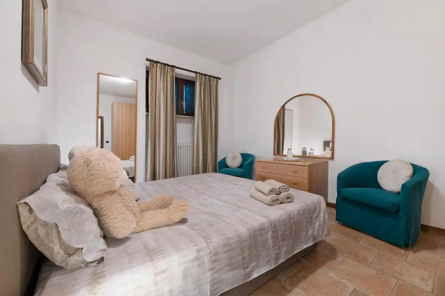 Liivv House Apartment - Lake Como Gravedona Italy